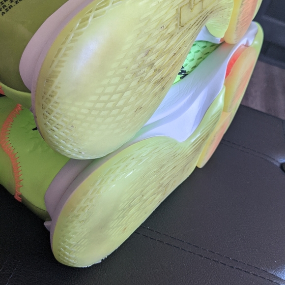 Nike LeBron Witness 5 Grinch Volt Green Lakers size 14 - Picture 12 of 12